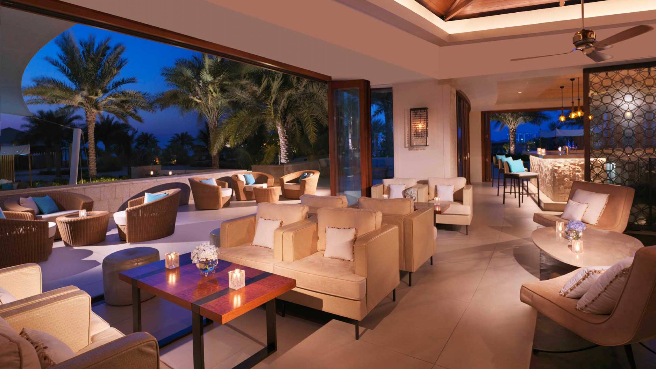 The Ritz Carlton, Dubai La Baie Lounge 