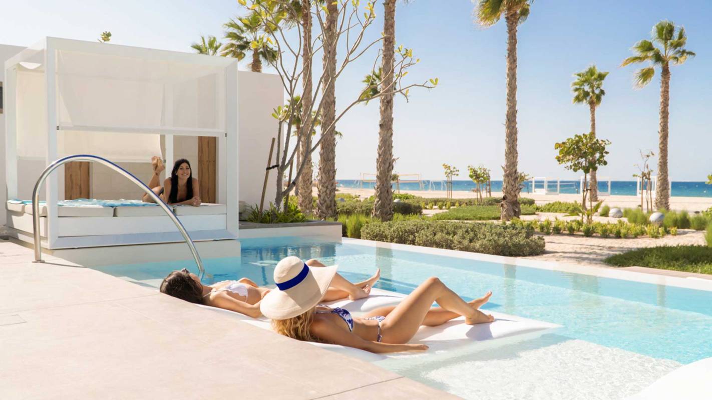 Nikki Beach Resort Dubai Blu Beach Villa Freizeit